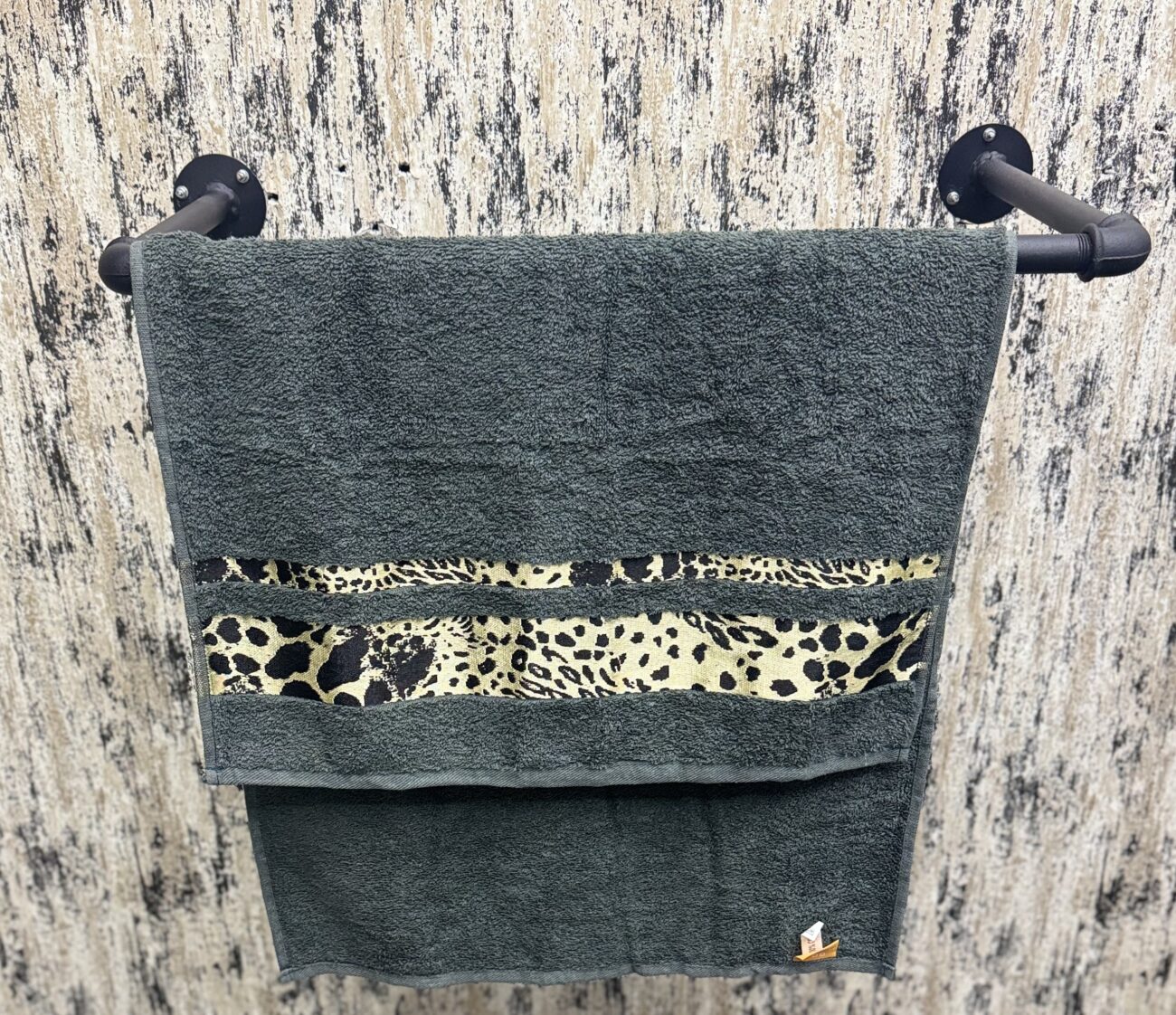 Leopar Desenli 50x96 El & Yüz Havlusu - Görsel 5