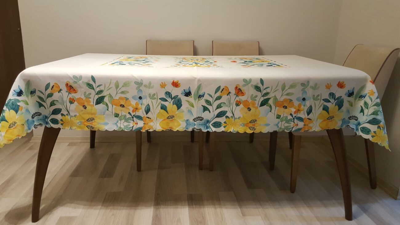 Şantuk Kumaş Desenli Dertsiz Yemek Masası Örtüsü - Görsel 5